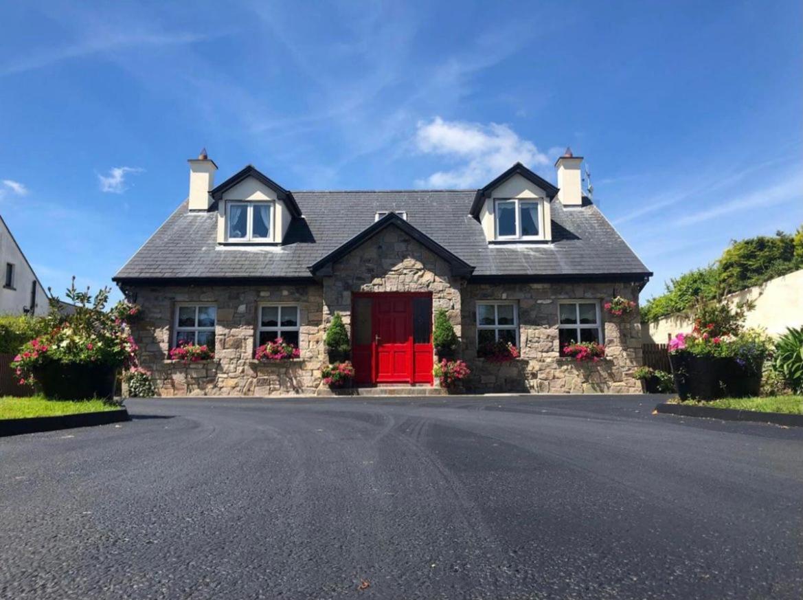 Cosy Rooms In A Stone Cottage Salthill Esterno foto