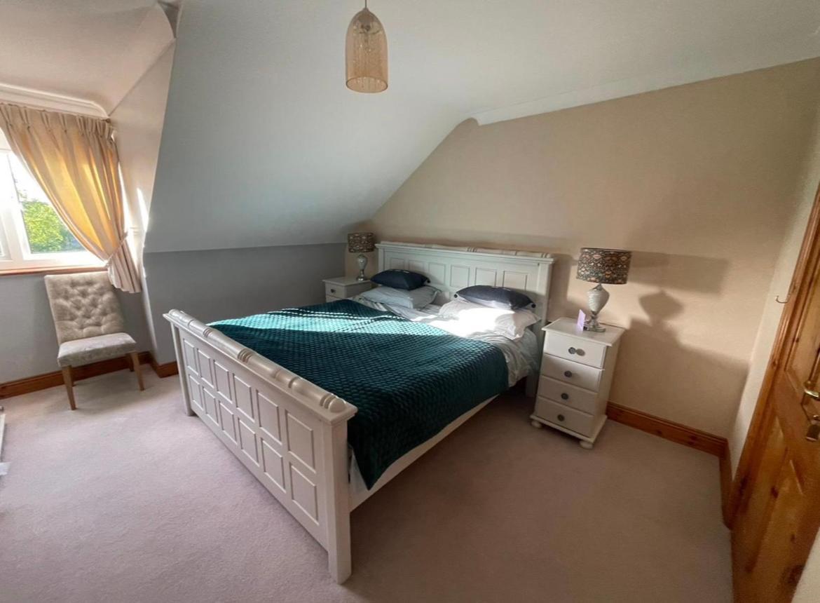 Cosy Rooms In A Stone Cottage Salthill Esterno foto